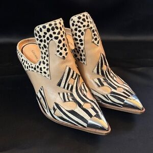 Gianni Bini Animal Print Western Mule Heels Size 10